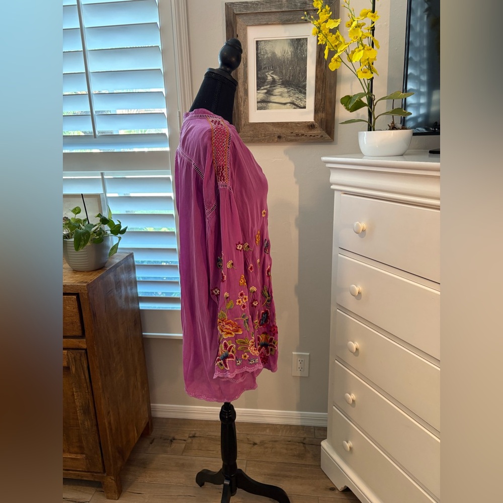 Johnny Was
MAUDE BLOUSE, 1X - Picture 2 of 10